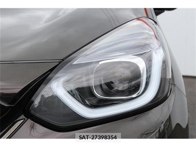Honda FIT 2020-05 7358099-10