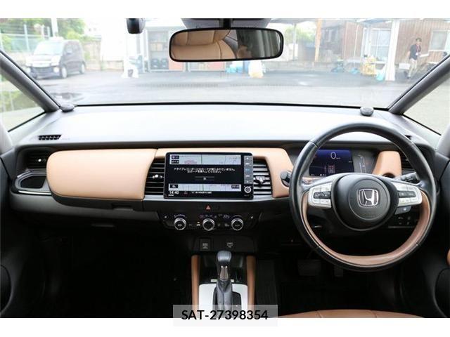 Honda FIT 2020-05 7358099-15