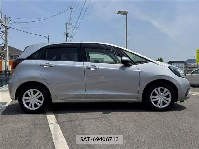 Honda FIT 2021-06 7392366-11