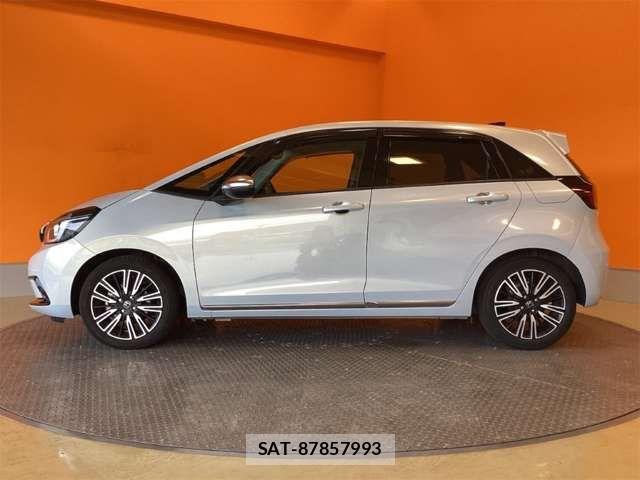 Honda FIT 2020-07 7454783-14