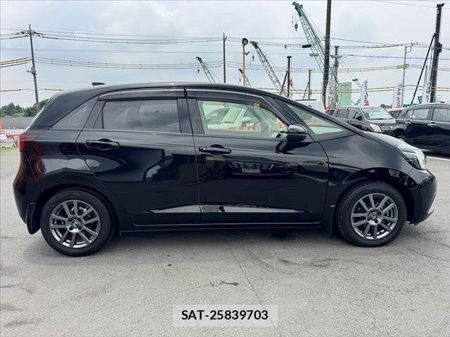 Honda FIT 2020-05 7454790-11