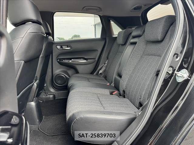 Honda FIT 2020-05 7454790-17