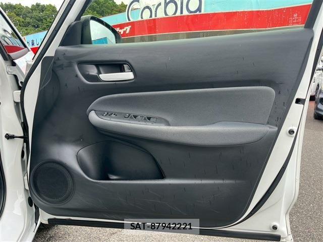 Honda FIT 2020-06 7617021-27