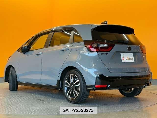 Honda FIT 2025-09 7724097-13