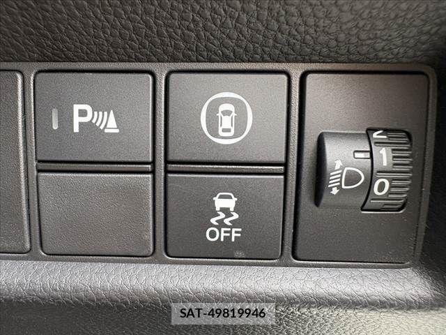 Honda FIT 2021-06 7876859-25