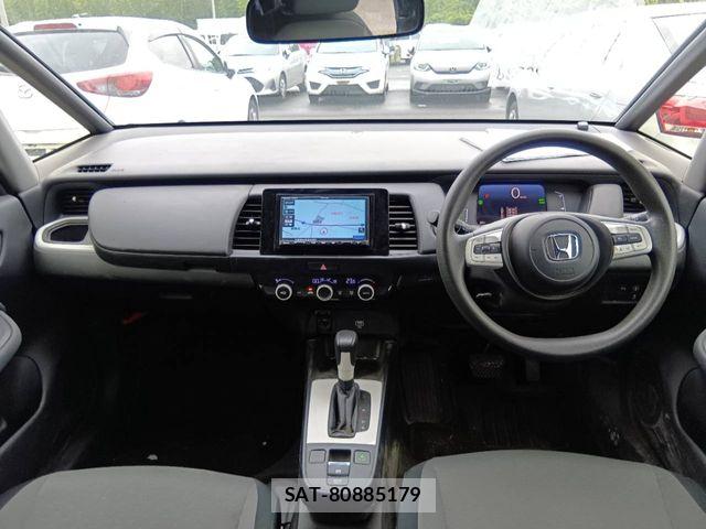 Honda FIT 2021-06 8035976-1