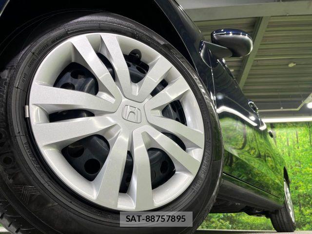 Honda FIT 2020-04 8145894-12