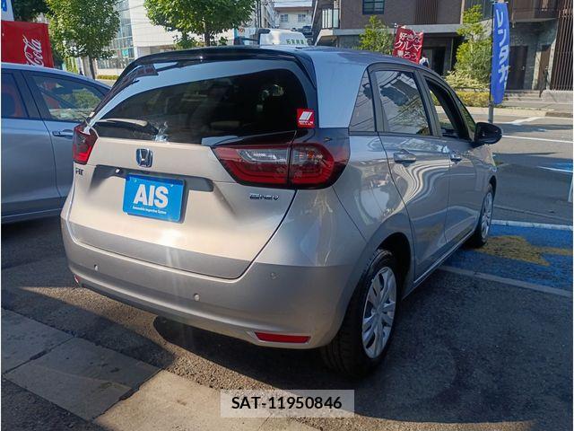 Honda FIT 2024-02 8207863-1