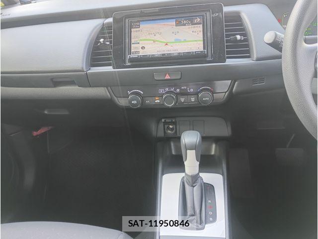 Honda FIT 2024-02 8207863-8