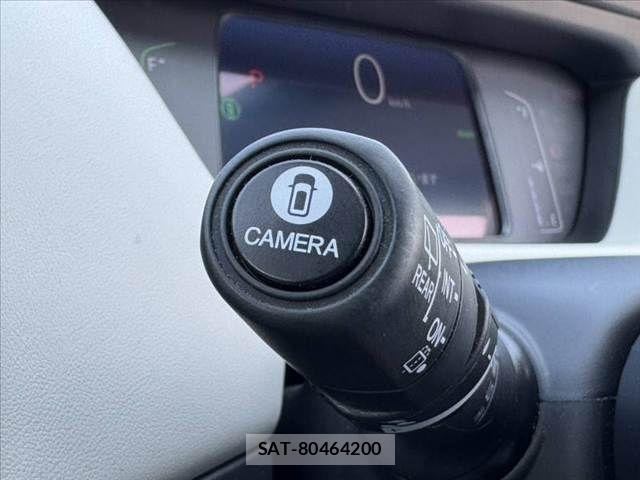 Honda FIT 2023-04 8207858-6
