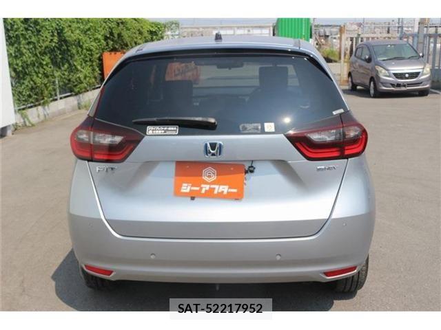 Honda FIT 2023-03 8207861-10
