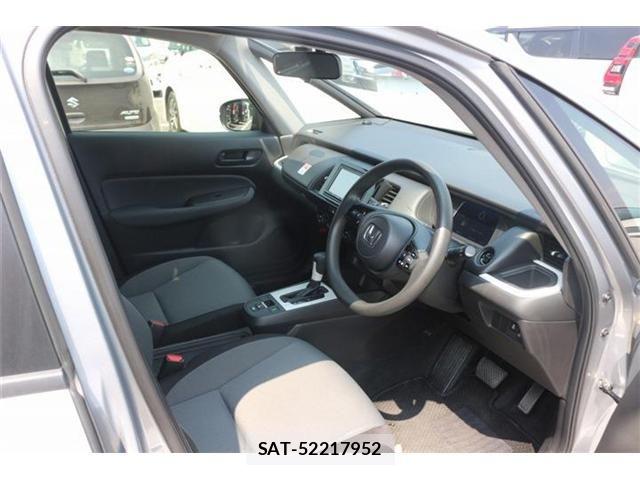 Honda FIT 2023-03 8207861-27