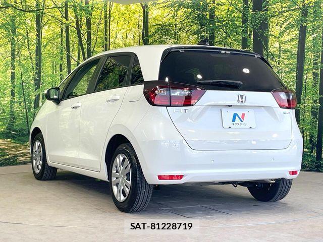 Honda FIT 2023-06 8245422-16