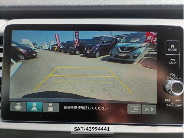 Honda FIT 2024-08 8245421-25