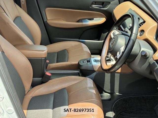 Honda FIT 2021-07 8245424-11