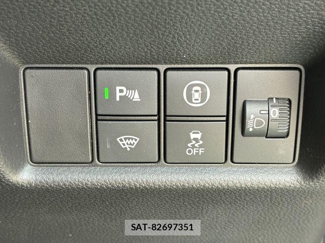 Honda FIT 2021-07 8245424-23