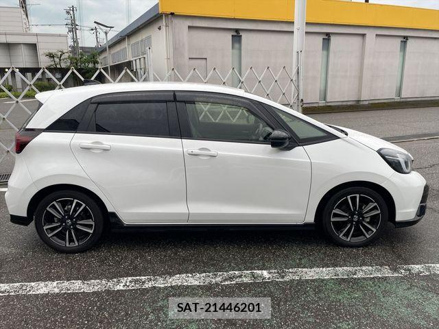 Honda FIT 2023-03 8245423-3