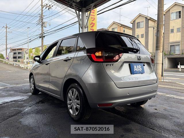 Honda FIT 2024-03 8314771-2