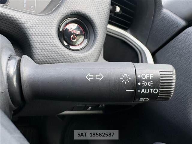 Honda FIT 2021-06 8336174-26