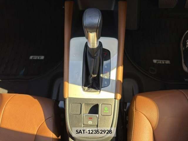 Honda FIT 2020-03 8412837-14