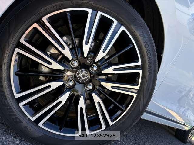 Honda FIT 2020-03 8412837-3