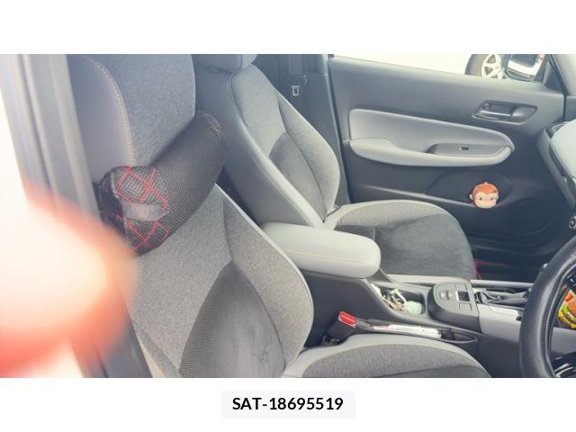 Honda FIT 2025-01 8438210-14