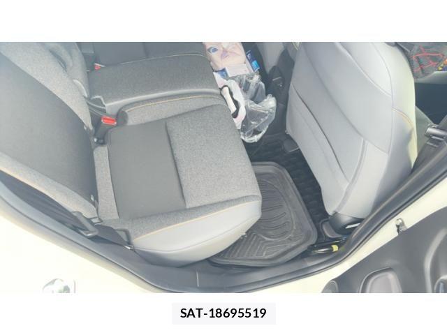 Honda FIT 2025-01 8438210-17