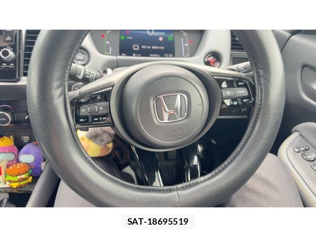 Honda FIT 2025-01 8438210-4