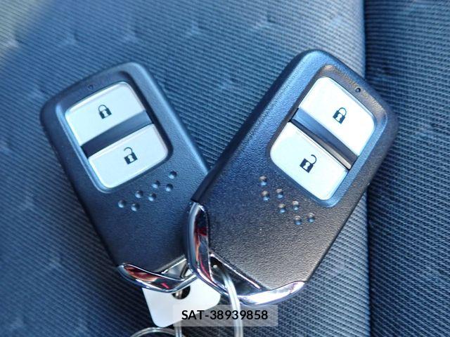 Honda FIT 2023-05 8485492-21
