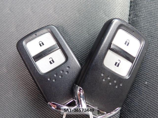 Honda FIT 2021-05 8485502-21