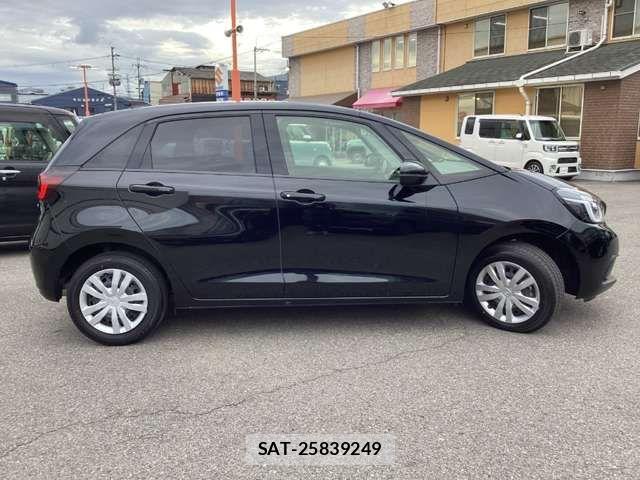Honda FIT 2022-08 8627095-16