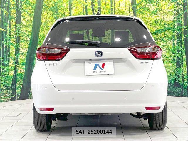 Honda FIT 2024-09 8742695-14
