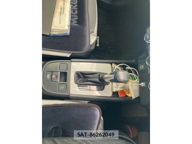Honda FIT 2020-04 8796198-17