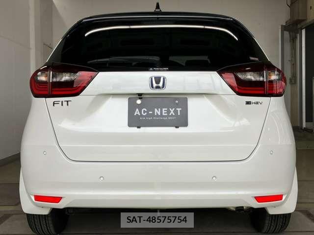 Honda FIT 2022-06 8796192-12