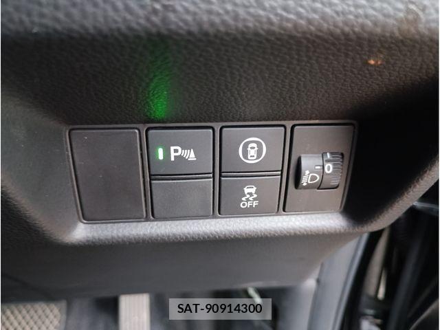 Honda FIT 2021-06 8829432-13