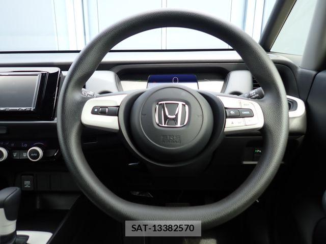Honda FIT 2021-07 8829429-13