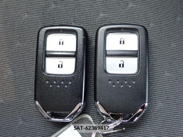 Honda FIT 2023-07 8829430-21