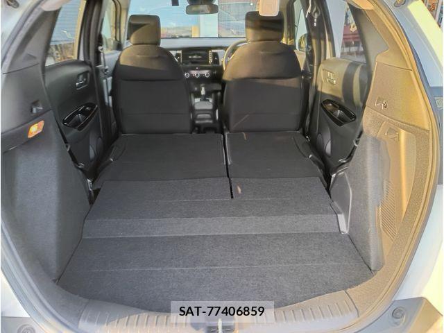 Honda FIT 2020-04 8829415-18
