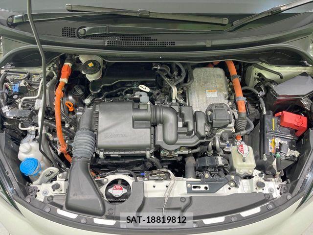 Honda FIT 2024-05 8871158-17