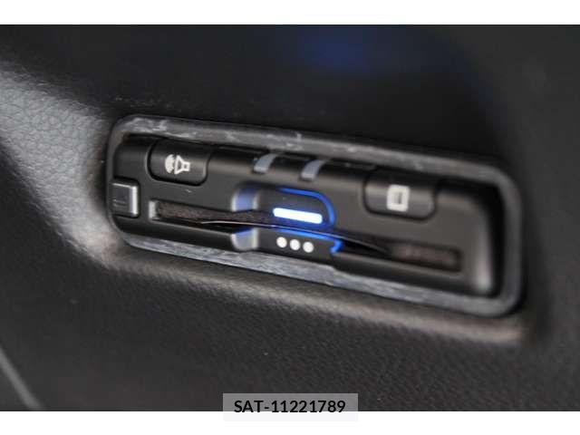 Honda FIT 2025-07 8880076-9
