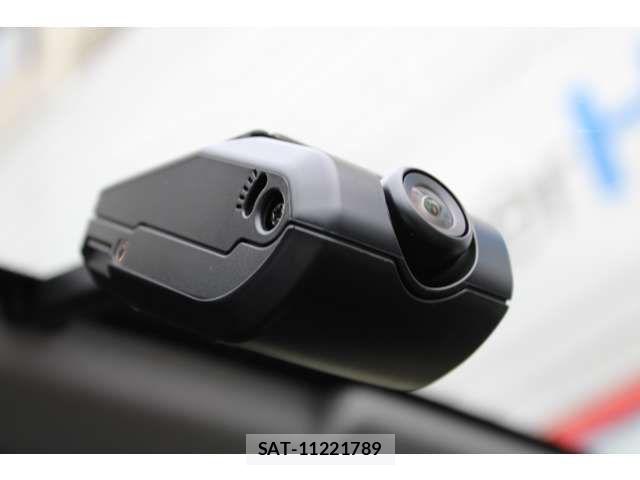 Honda FIT 2025-07 8880076-3