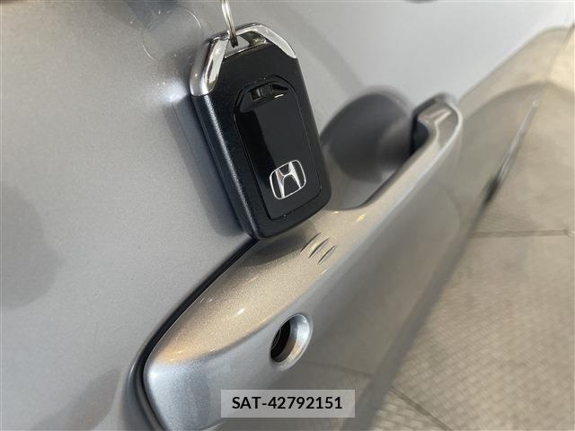 Honda FIT 2021-09 8880081-11