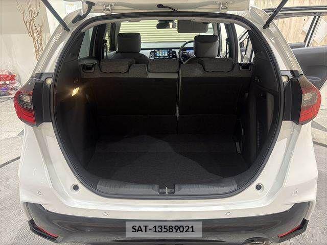 Honda FIT 2024-01 8883711-10