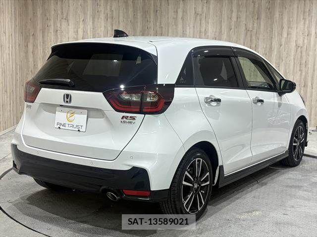 Honda FIT 2024-01 8883711-18