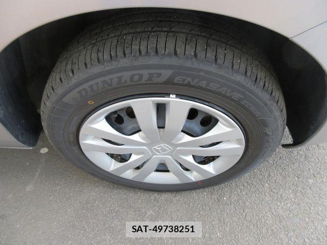 Honda FIT 2020-05 7454794-12