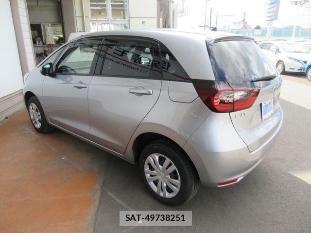 Honda FIT 2020-05 7454794-15