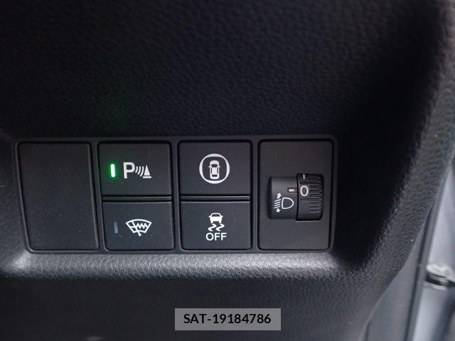 Honda FIT 2021-05 7617026-10
