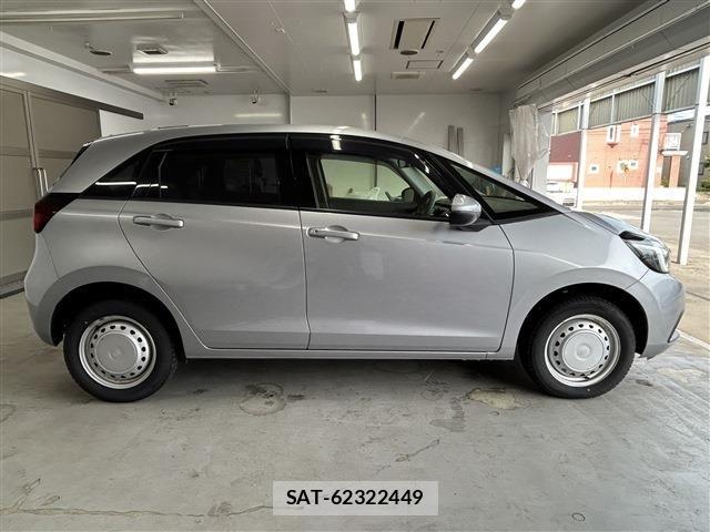 Honda FIT 2021-04 7962039-3