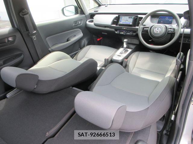 Honda FIT 2023-08 7979475-29