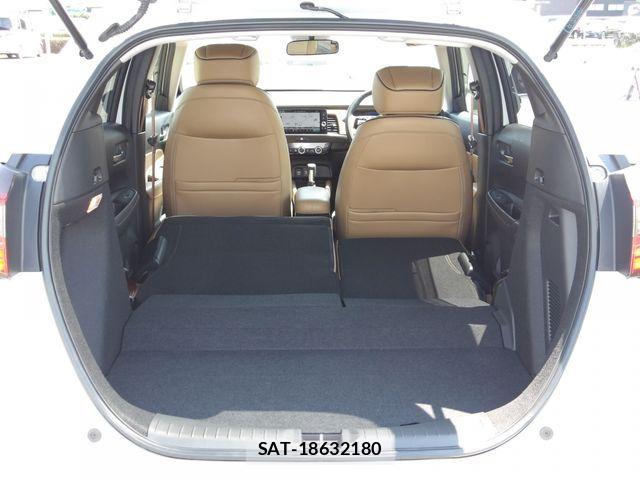 Honda FIT 2025-02 8207866-20